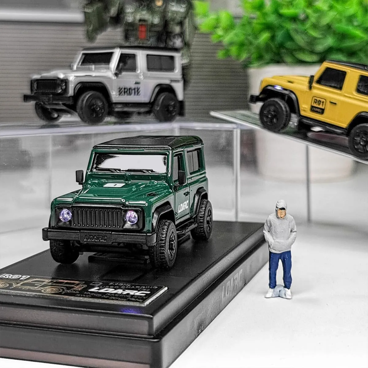 Car RC Truck Buggy Electric RC Climbing Car Model Gift -RTR R01 1/64 RC Buggy RC Off Road Car, 2.4G Mini RC Car for Adults ghostly trace RWD Remote Control Car with Light, RC Crawler 