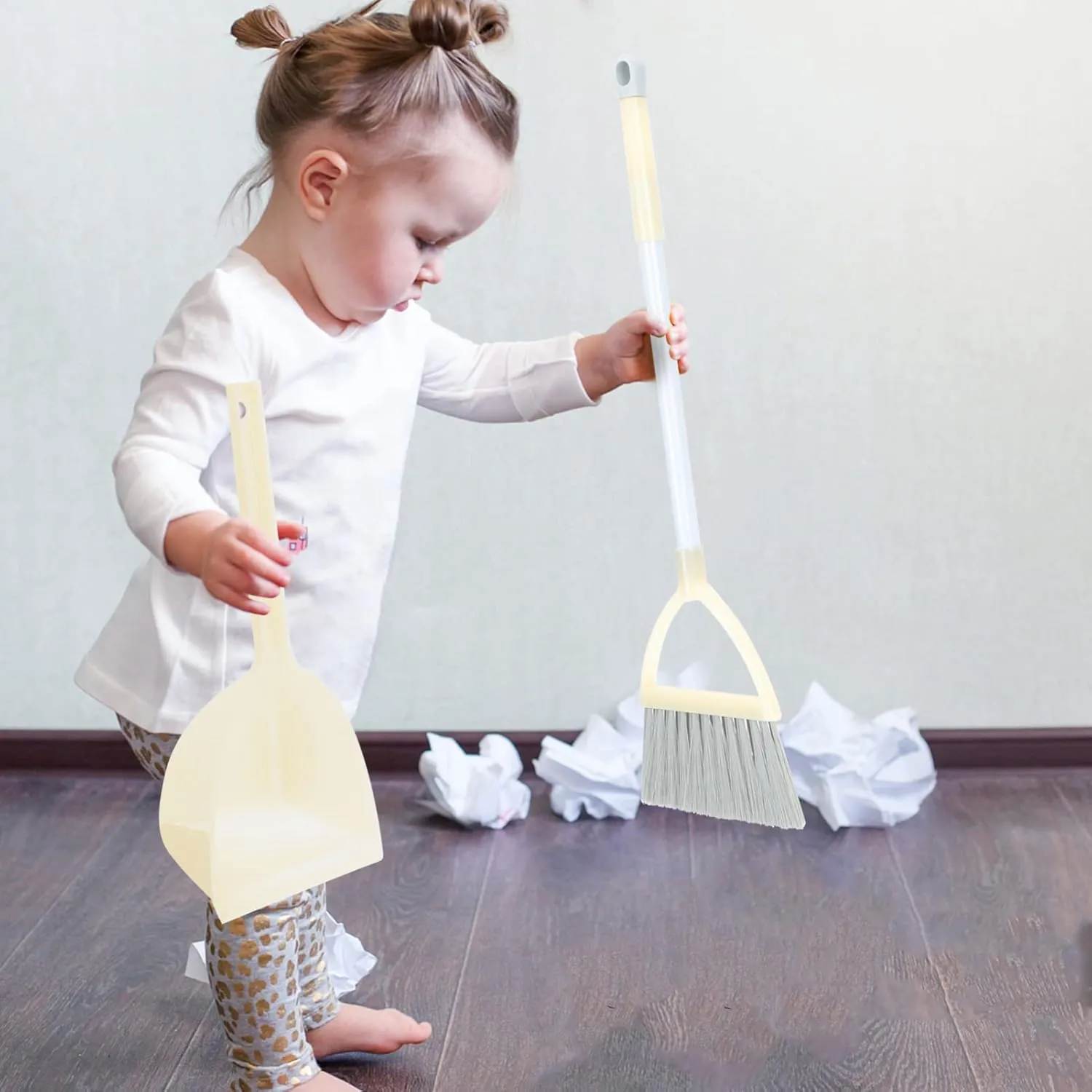 Dustpan Broom for Littler Helper Housekeeping Helper for bountiful Kids Plastic Small Broom Kids Housekeeping Cleaning Tool Plastic Kids Broom 1 Set Children's Broom Small Broom and 