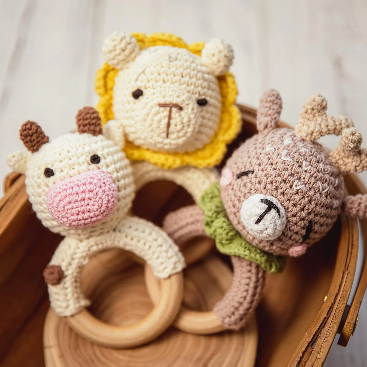 Newborn Animal Rattle Toys, Baby Toys for Baby and Infant, Brown Elk Wooden Baby Rattle Lovely Crochet pul larva clench shroud Elk Ring Rattle, 