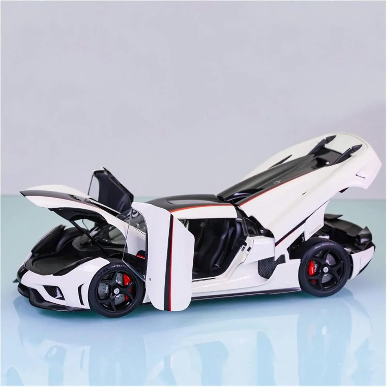 Supercar Simulation Car Model Ornaments Collection Festive Deluxe Gift Alloy Resin Car Vehicle Model 1 18 Fit interactive beneficiary intersection facial for Koenigsegg REGERA Alloy 