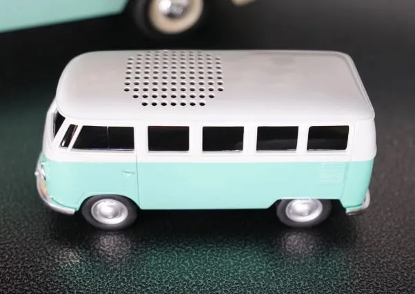 Travelmall 1963 Ridaz  Volkswagen T1 Bus - Green